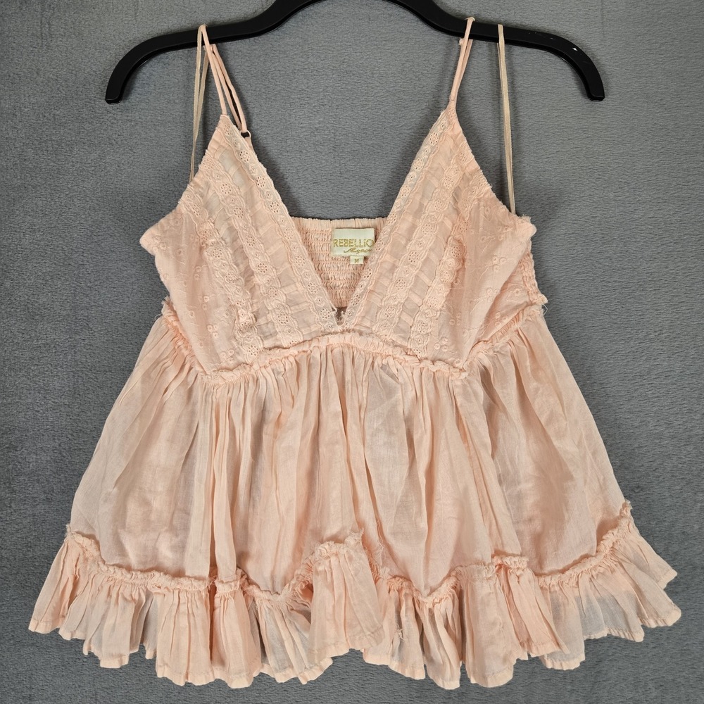 Rebellion Again Blouse Womens Medium Peach Ruffle Camisole Lace V-Neck *READ